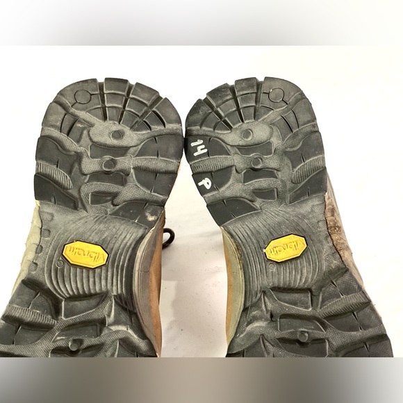 Vasque goretex leather hiking boots for women -US 7 M - Picture 7 of 9